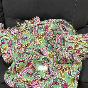 Vera Bradly paisley 4 piece travel